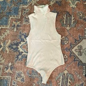 Free people M cream turtleneck bodysuit